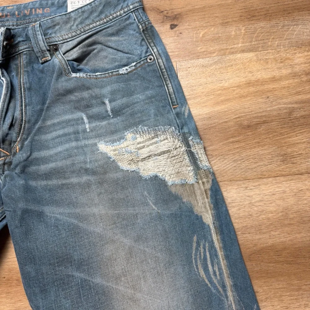 Diesel Larkee-T Jeans Mens 33x32 Blue Tapered Leg Distressed Made in Italy 0068Z